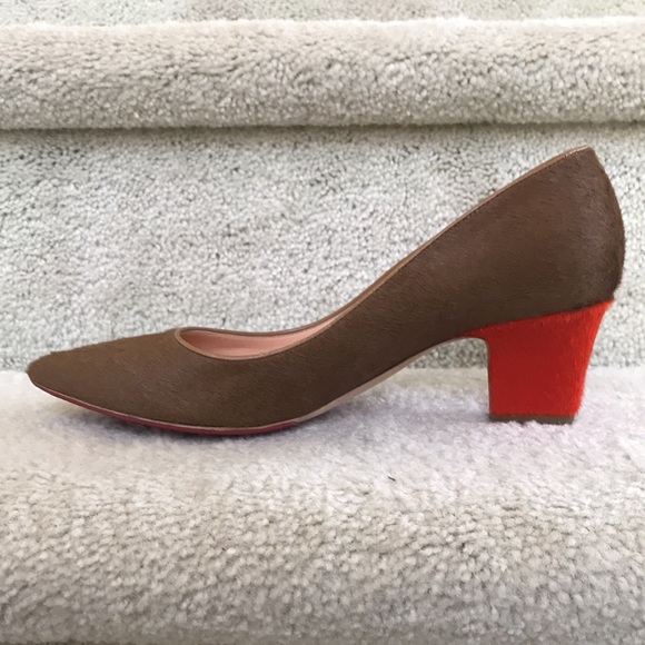Stunning Rupert Sanderson Italian Camel Pierre Mid-Heel Pumps